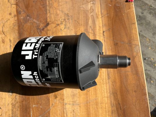 Four (4) Jerguson Level Switches